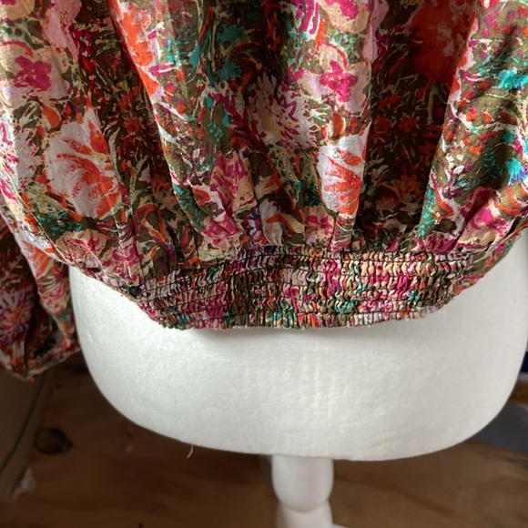 Free people Size Small Cropped blouse. Long sleeves - Picture 4 of 5